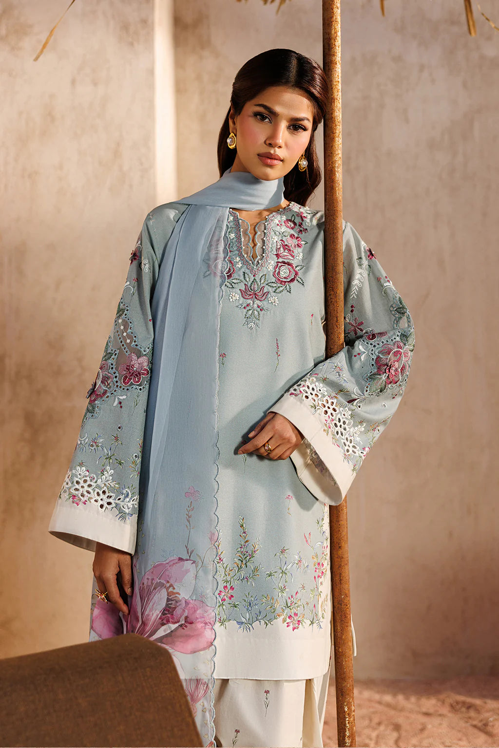 UE-675 PRINTED LAWN