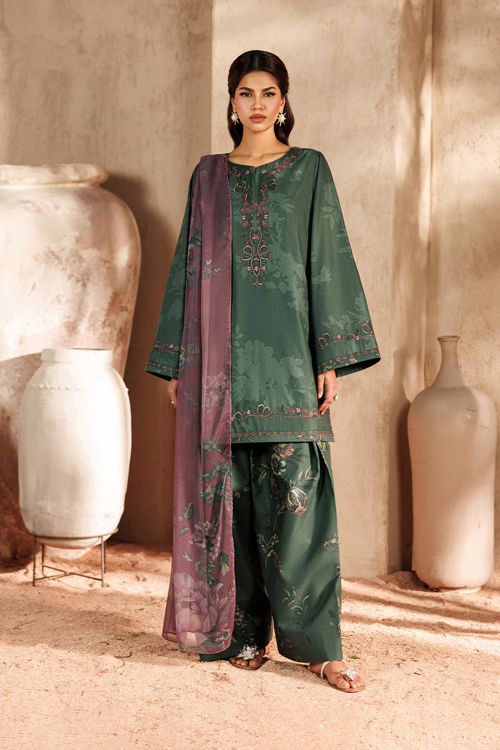 UE-668 PRINTED LAWN