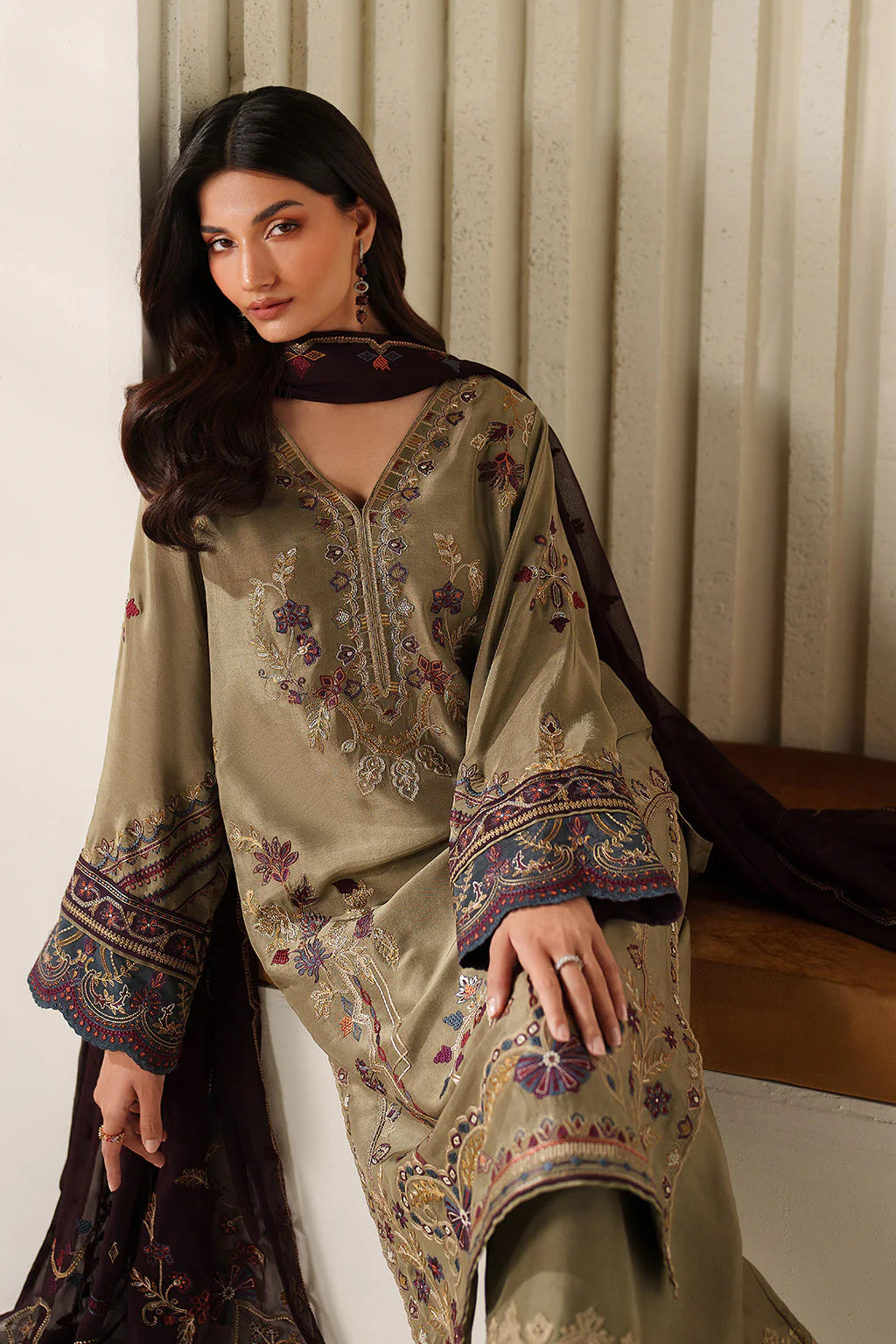 UE-614 EMBROIDERED RAMEN SILK - SOLD OUT