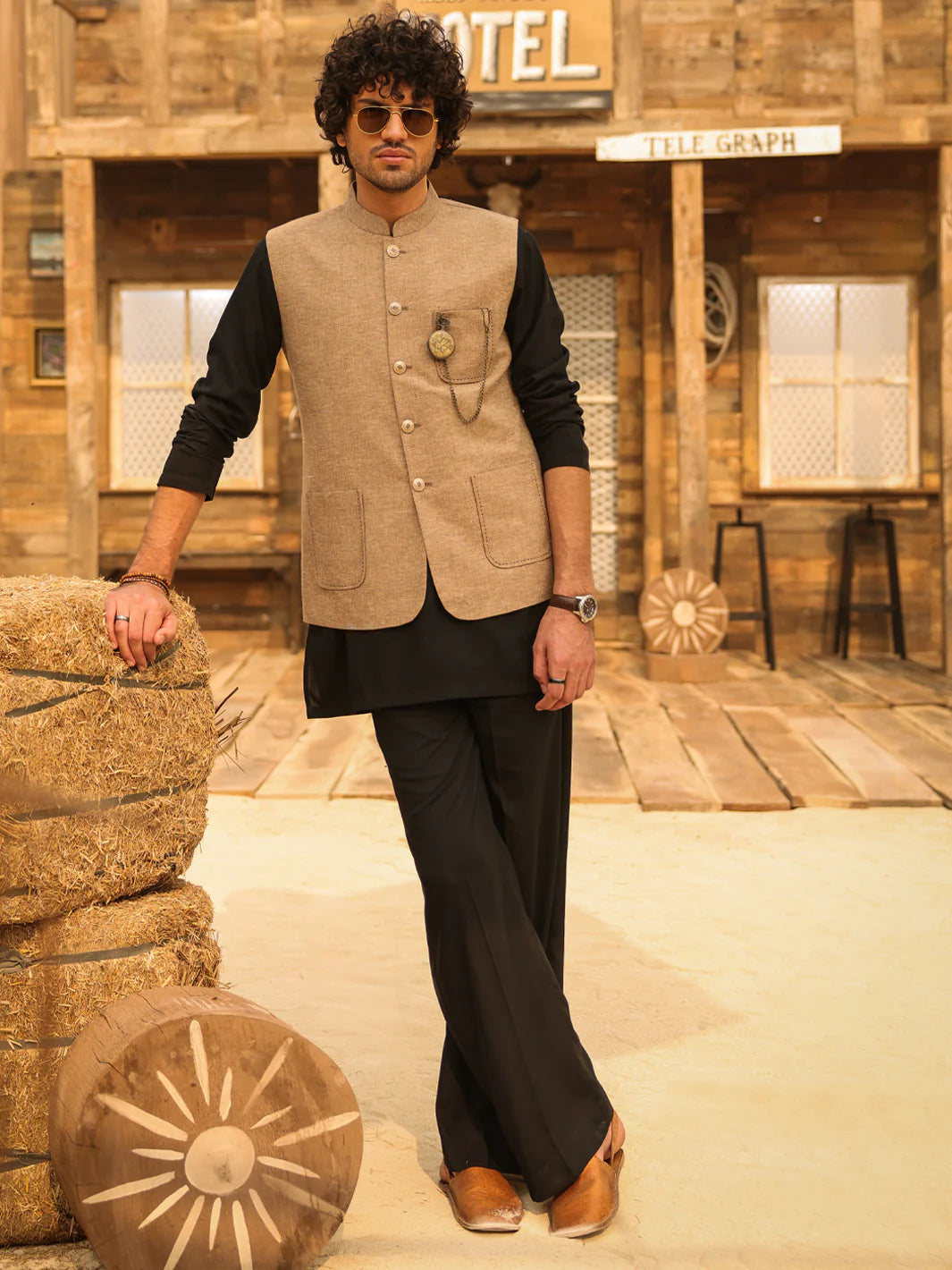 FAWN WAISTCOAT - AL-WC-631