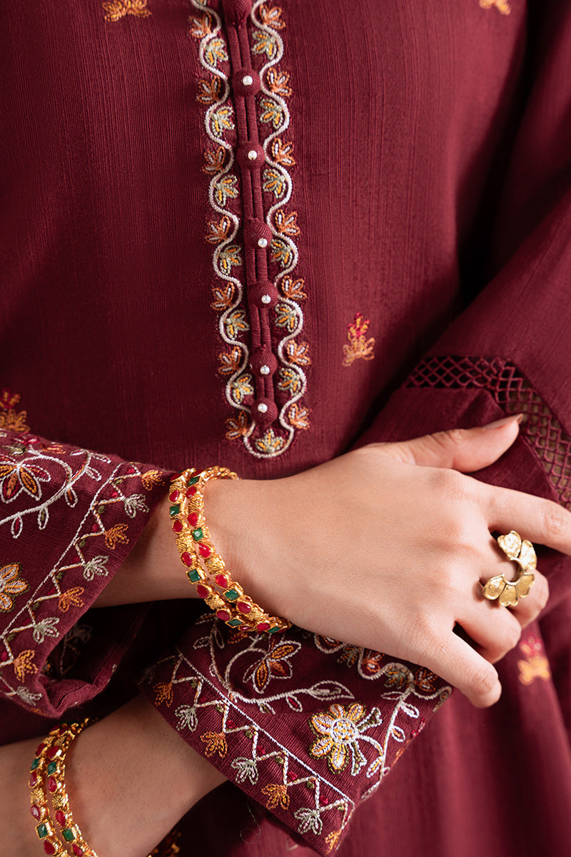 WOVEN ELEGANCE-3PC KHADDAR EMBROIDERED SUIT