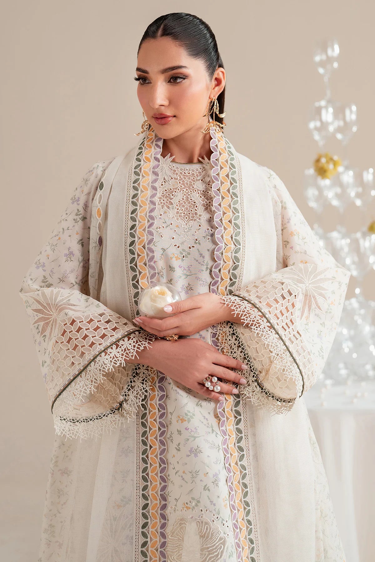 EMBROIDERED LAWN IL'25-D09