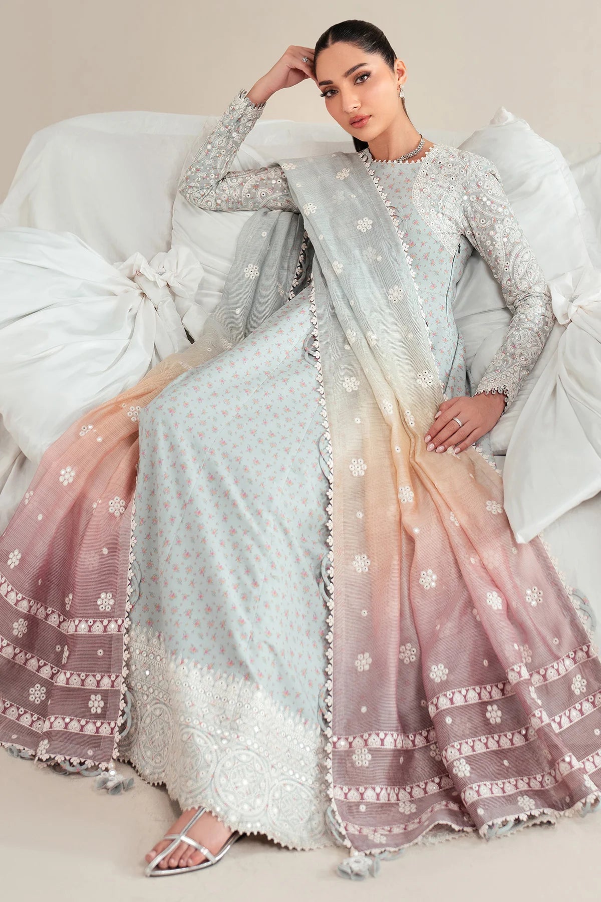 EMBROIDERED LAWN IL'25-D04