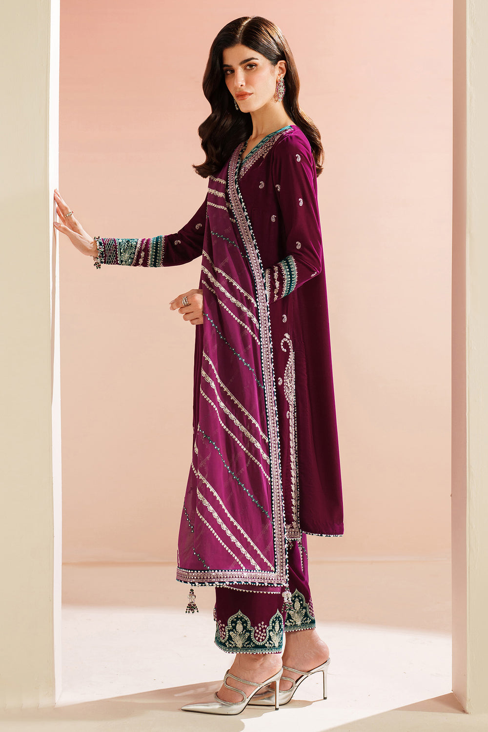 Embroidered Velvet Formal VVF D-6