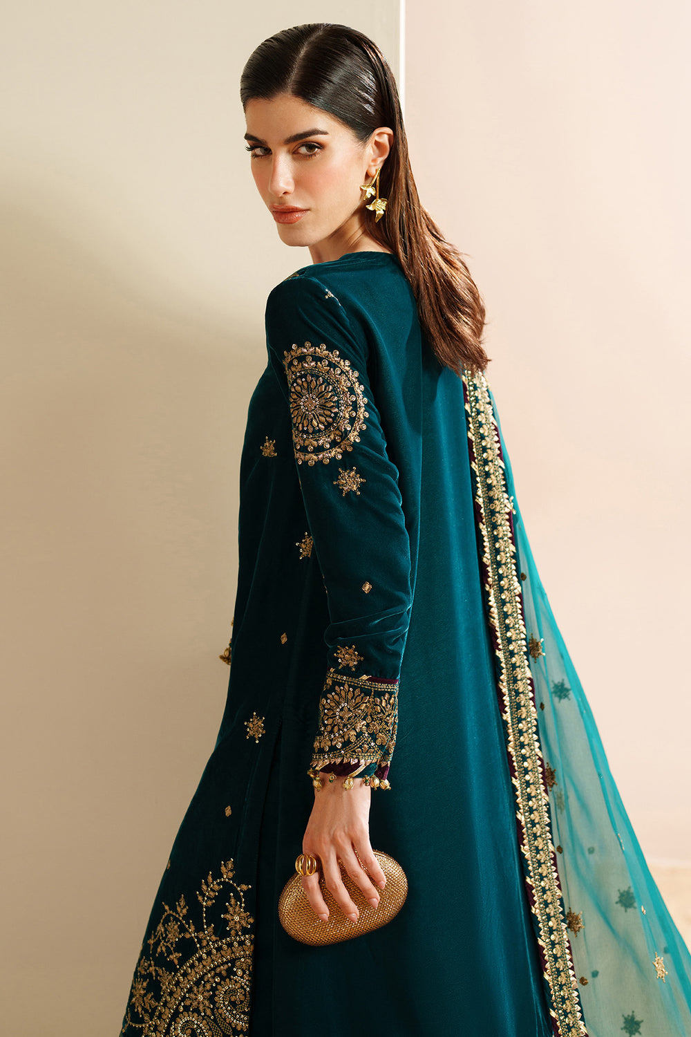 Embroidered Velvet Formal VVF D-8