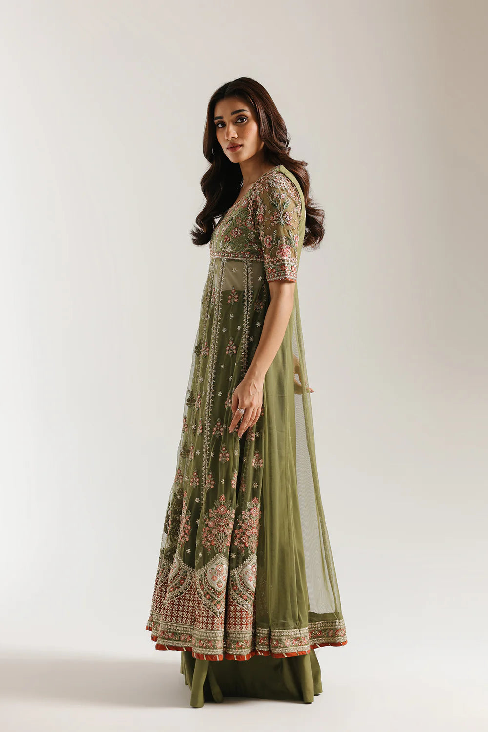 EMBROIDERED SUIT