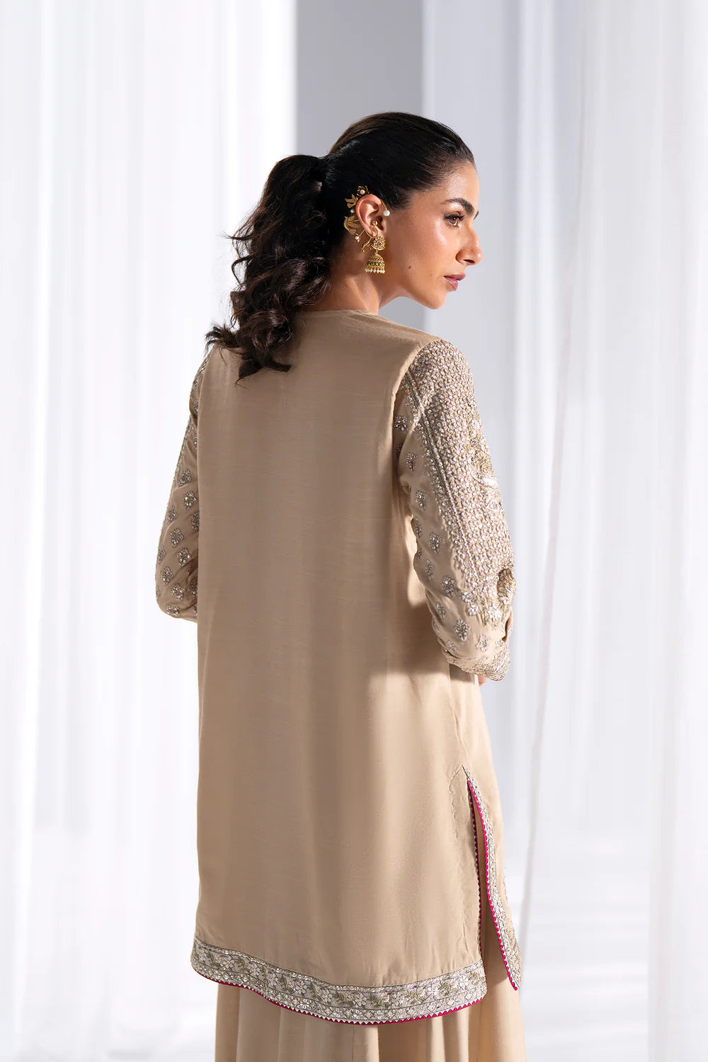 EMBROIDERED SUIT