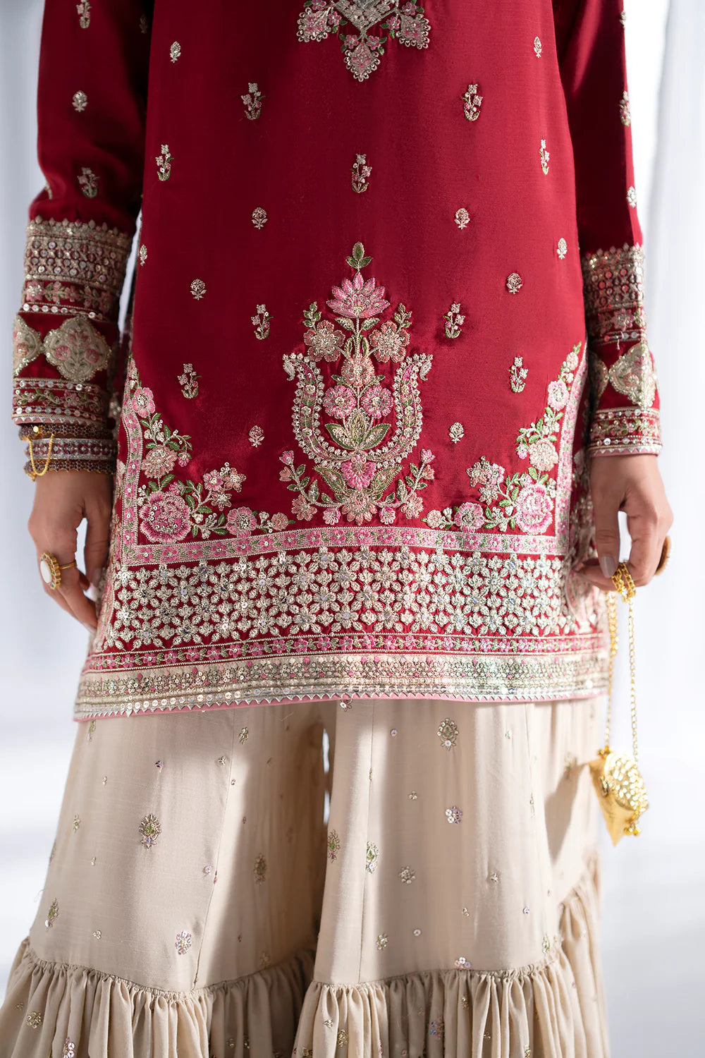 EMBROIDERED SUIT