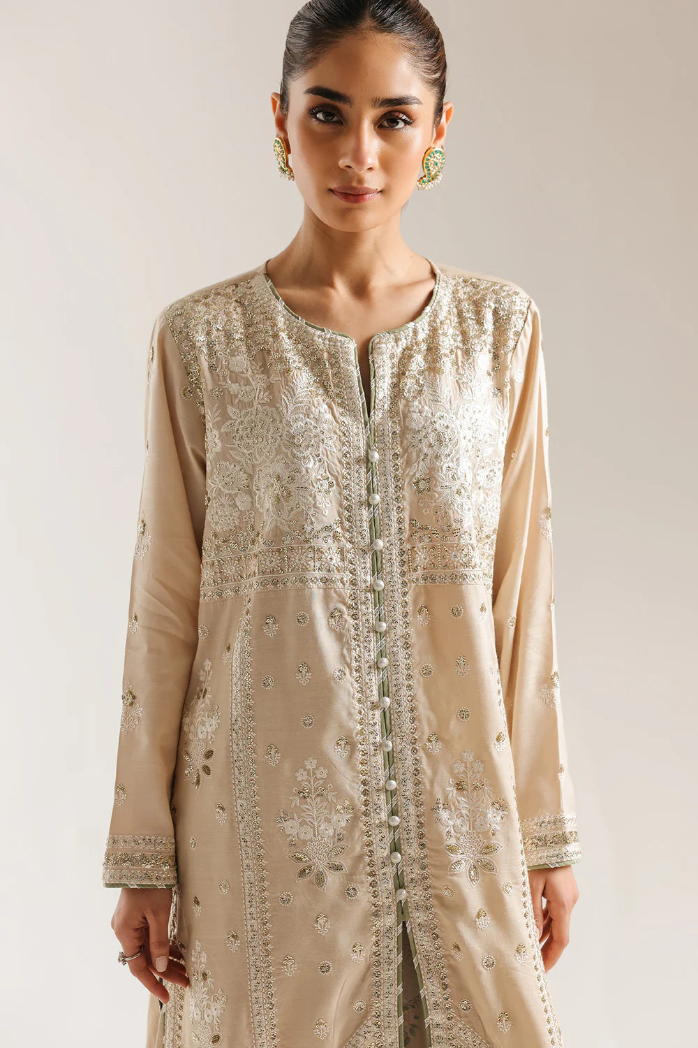 EMBROIDERED SUIT