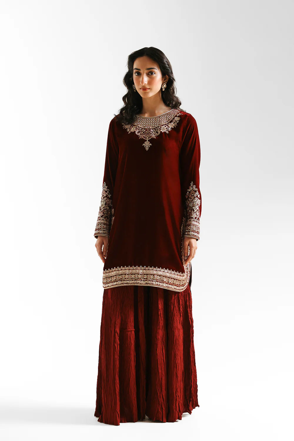 EMBROIDERED SUIT