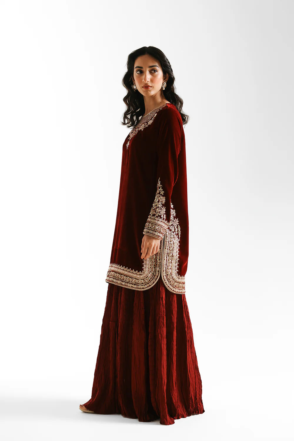 EMBROIDERED SUIT