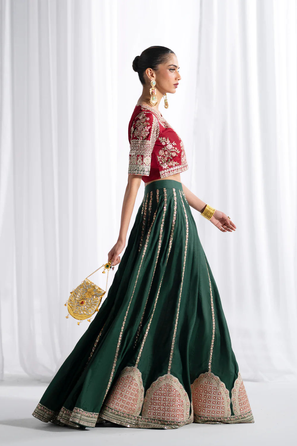 EMBROIDERED SUIT