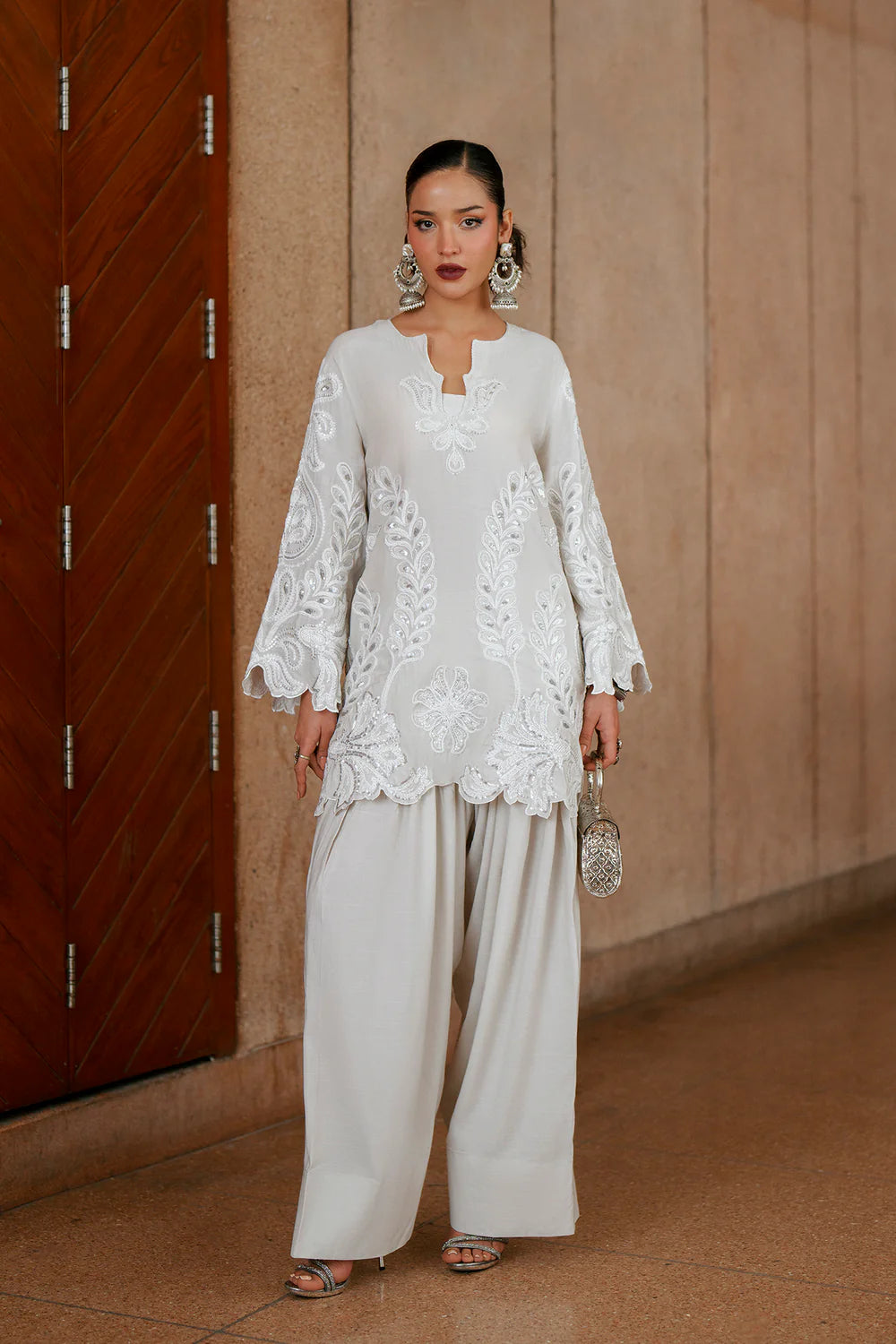 EMBROIDERED SUIT