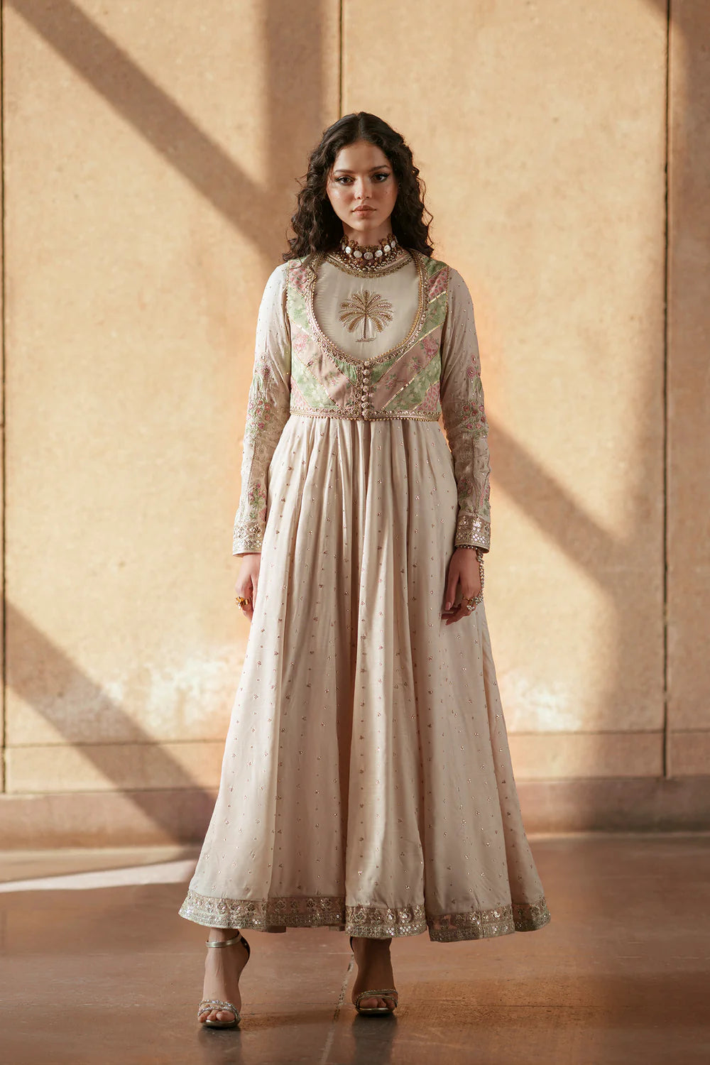 EMBROIDERED SUIT