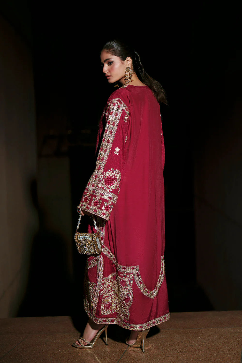 EMBROIDERED SUIT