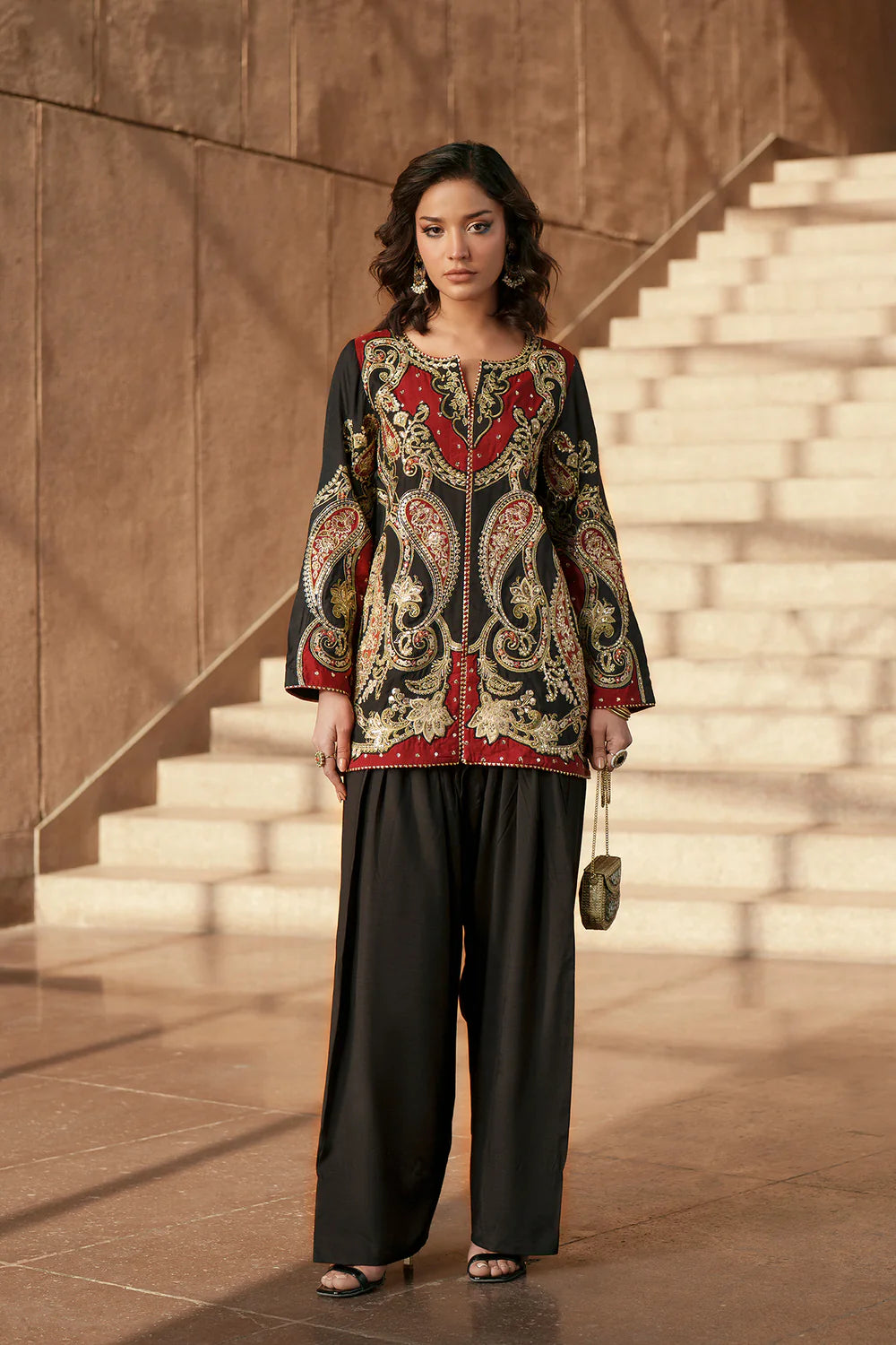 EMBROIDERED SUIT
