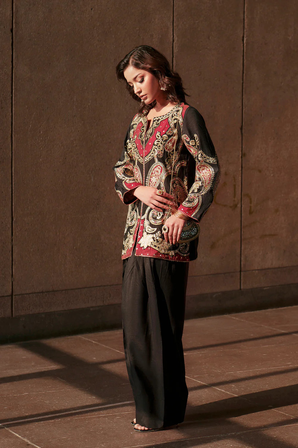 EMBROIDERED SUIT