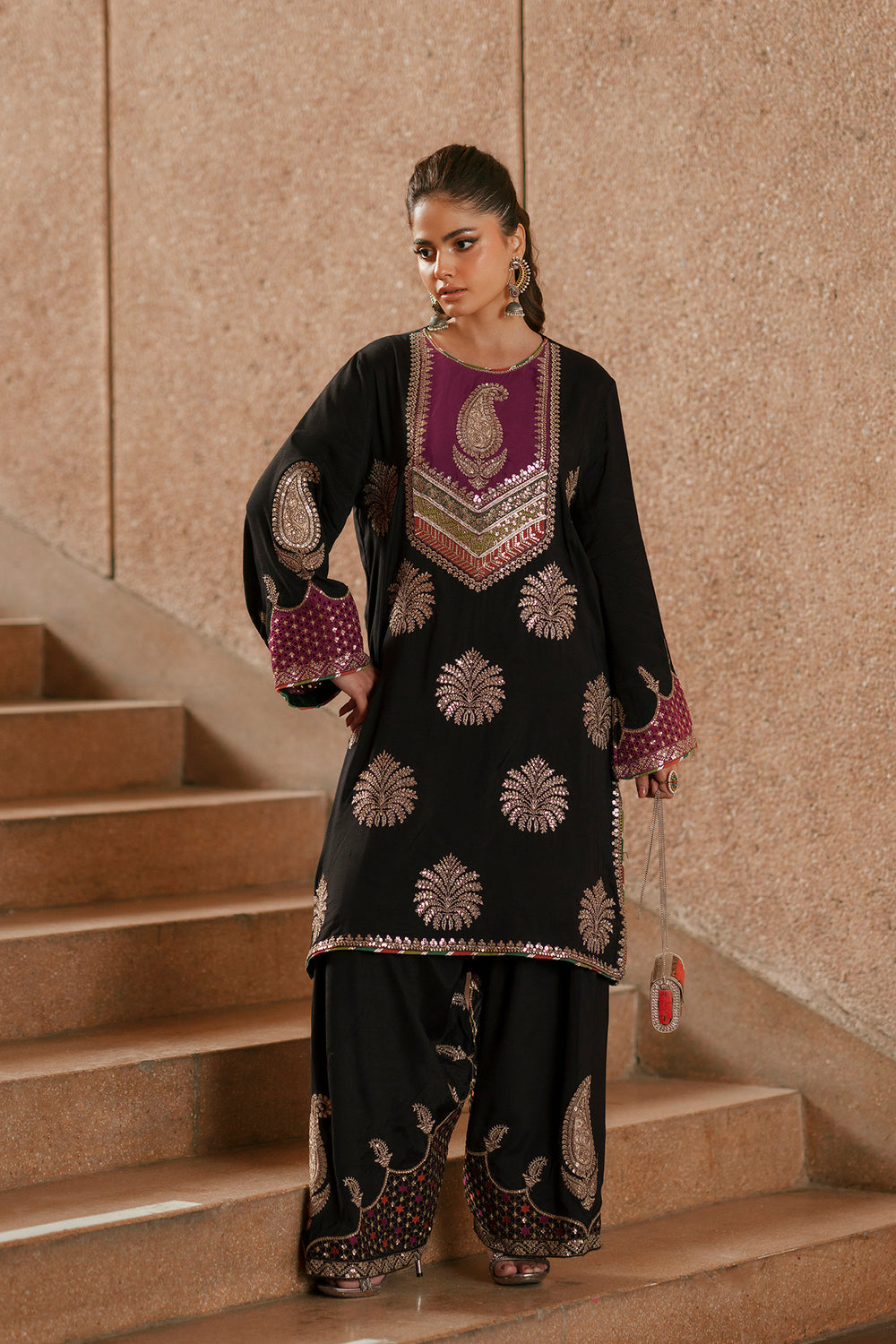 EMBROIDERED SUIT