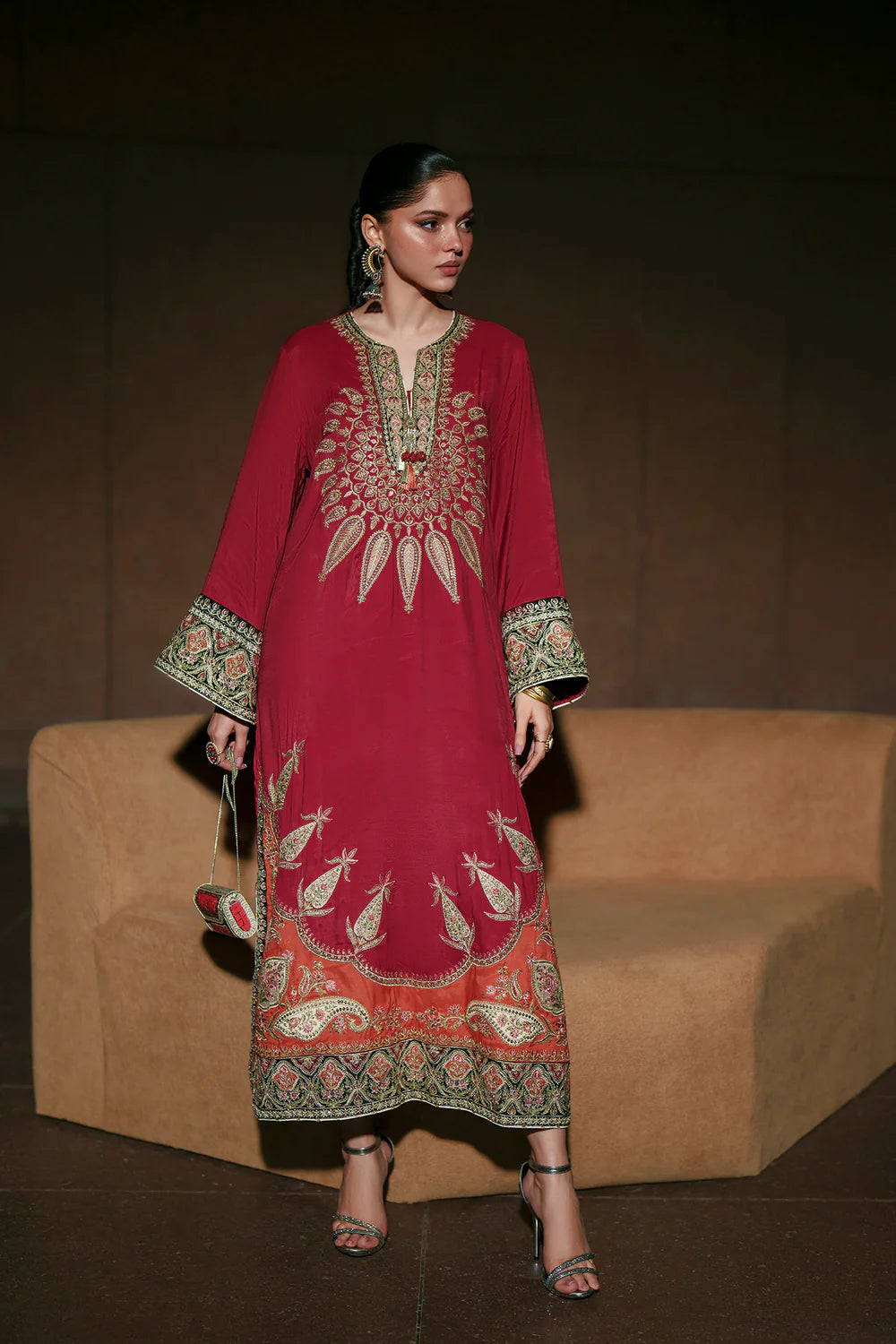 EMBROIDERED SUIT