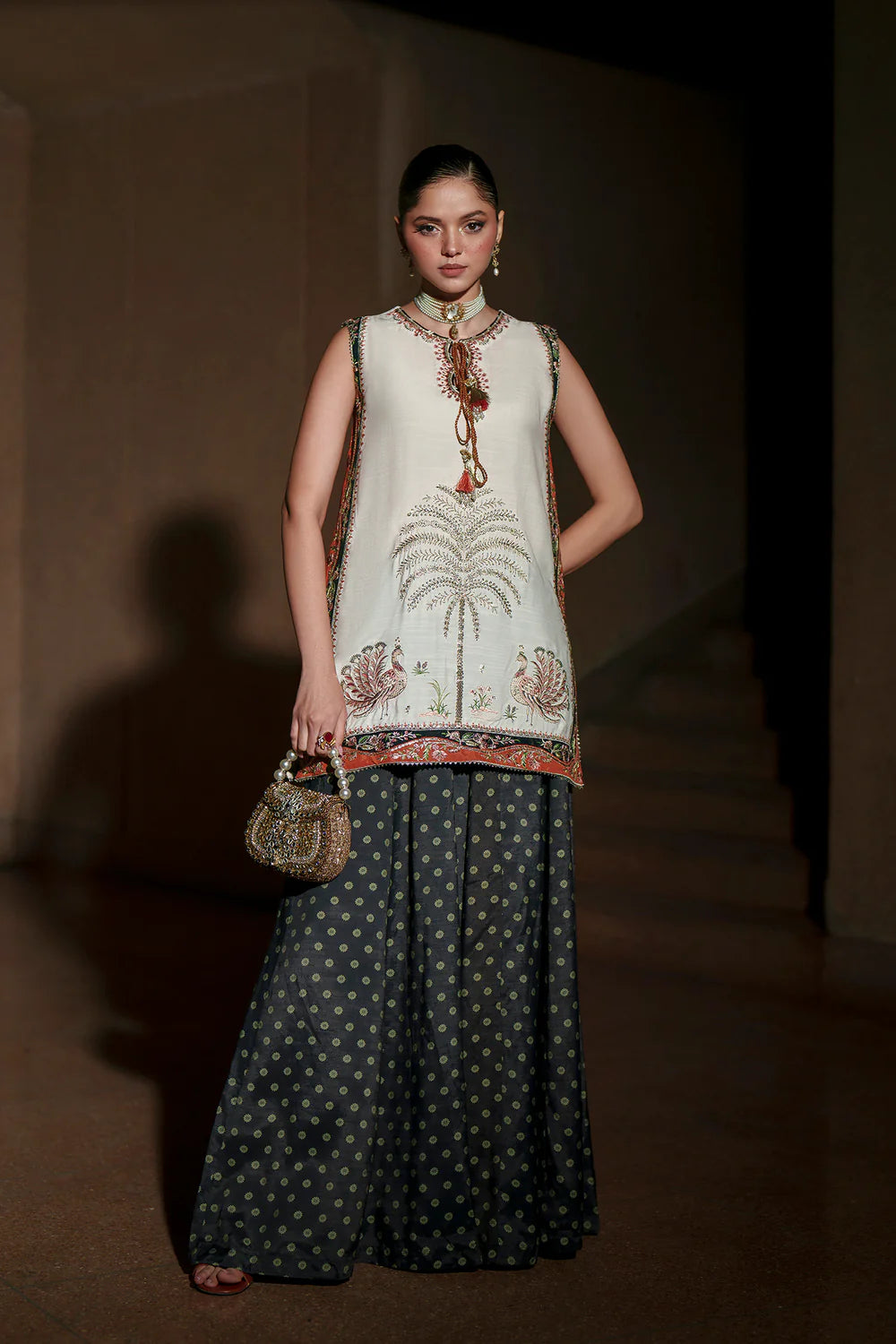 EMBROIDERED SUIT