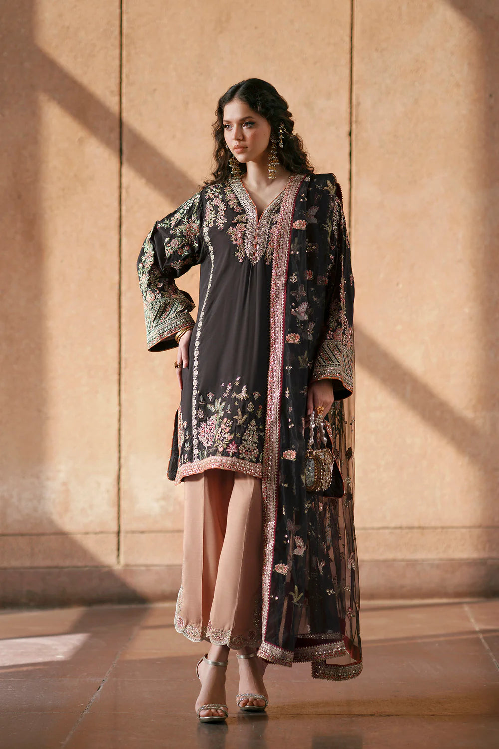 EMBROIDERED SUIT