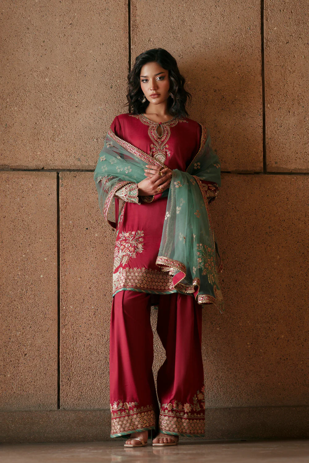 EMBROIDERED SUIT