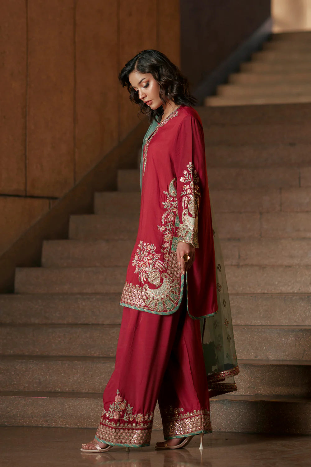 EMBROIDERED SUIT