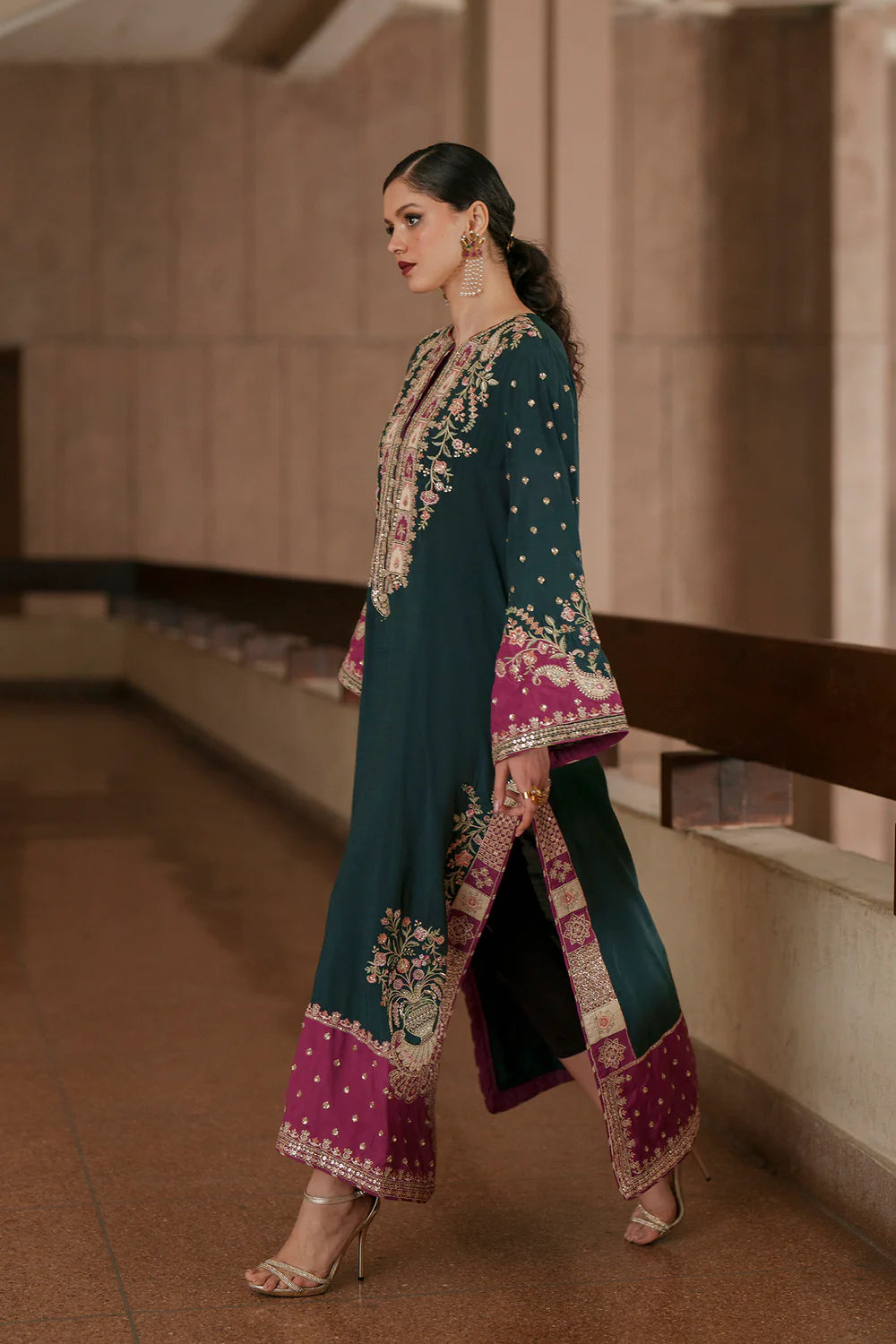 EMBROIDERED SUIT