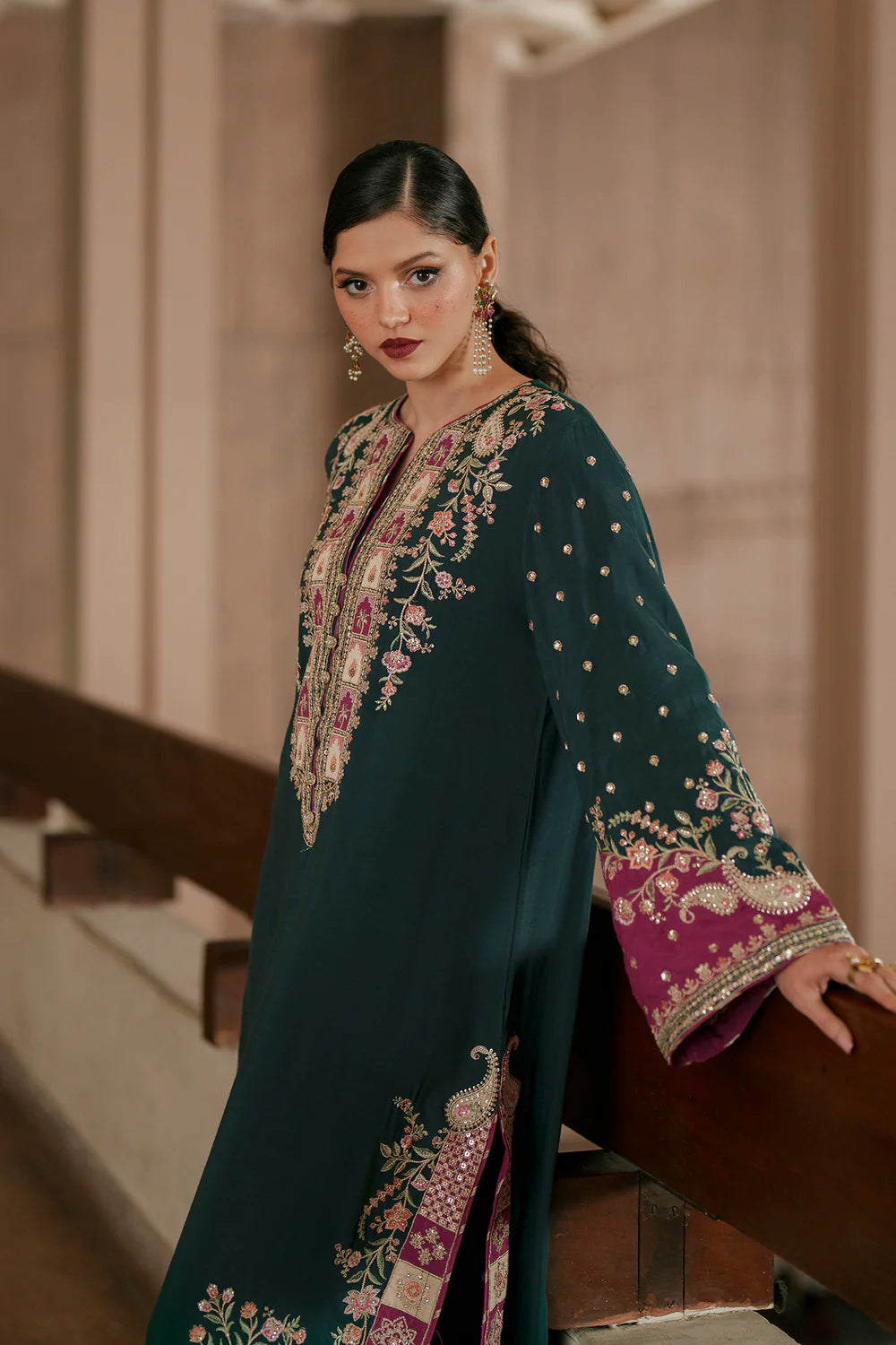 EMBROIDERED SUIT