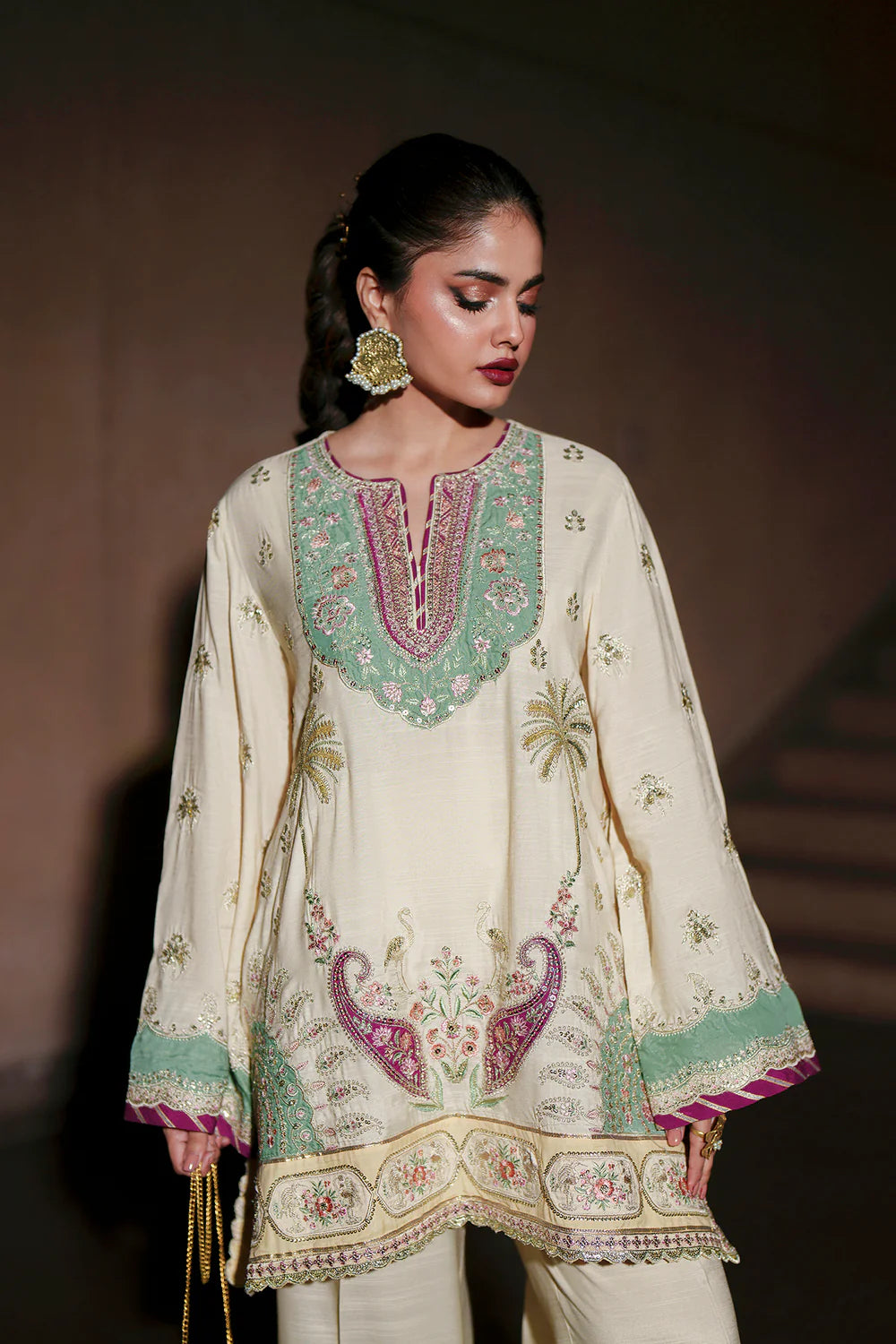 EMBROIDERED SUIT