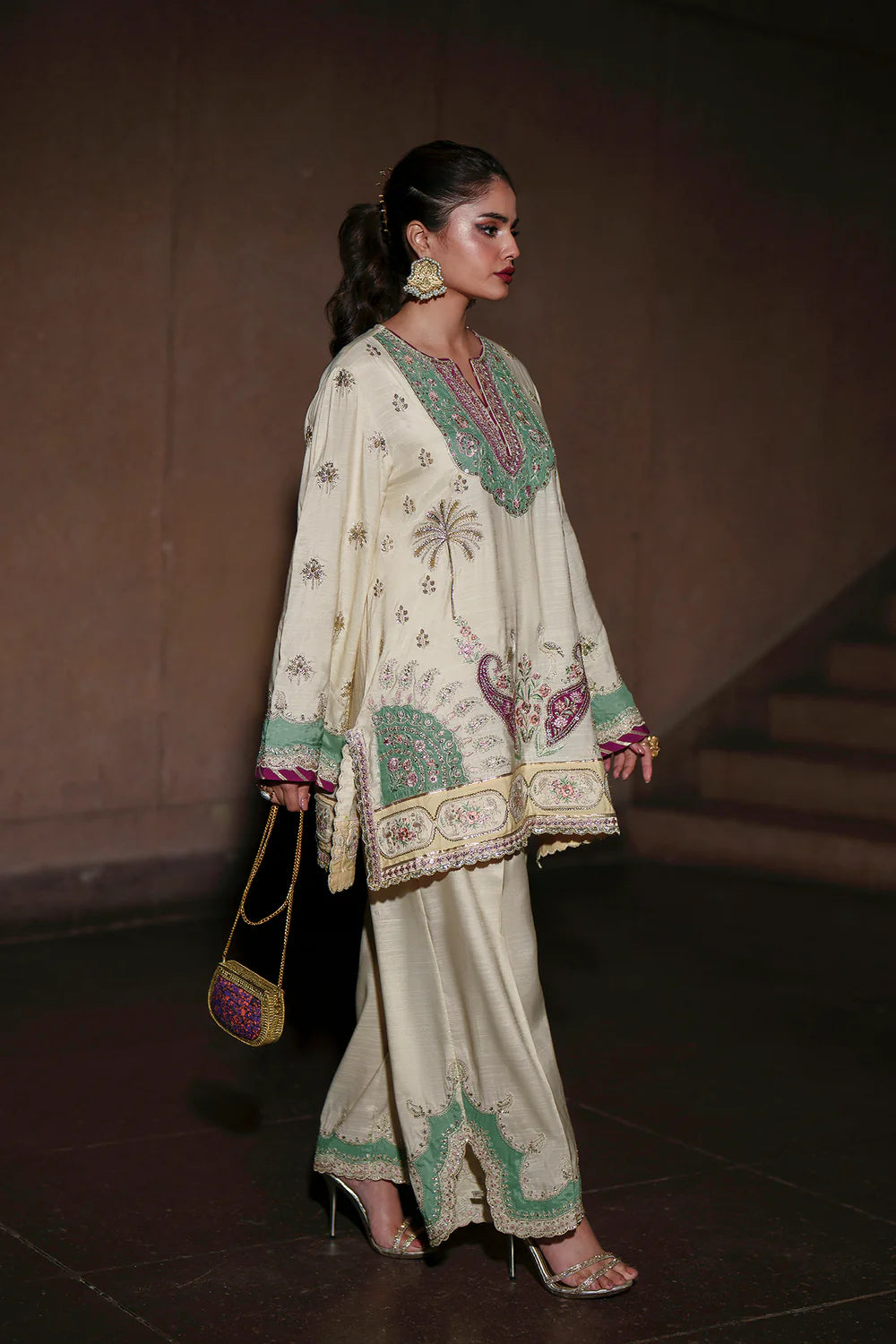 EMBROIDERED SUIT