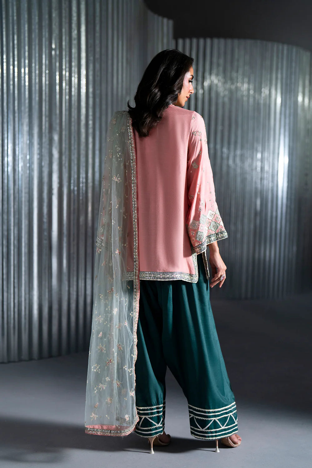 EMBROIDERED SUIT