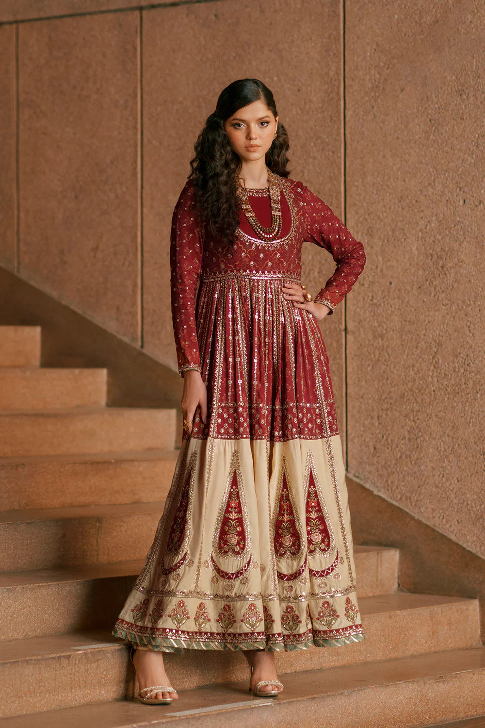 EMBROIDERED SUIT