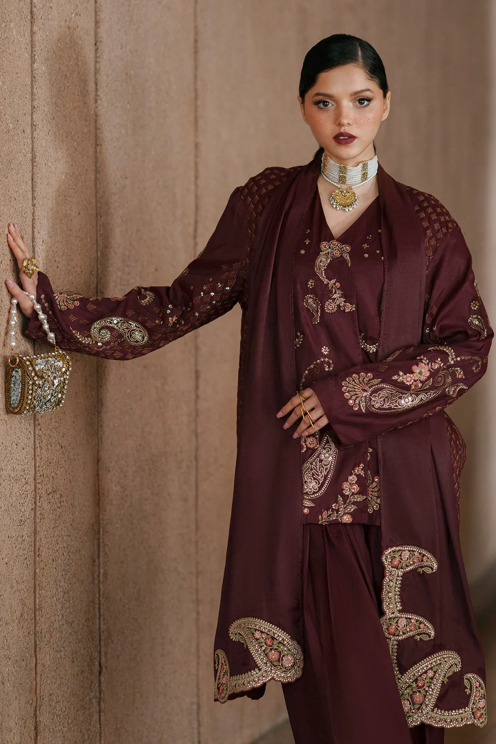 EMBROIDERED SUIT