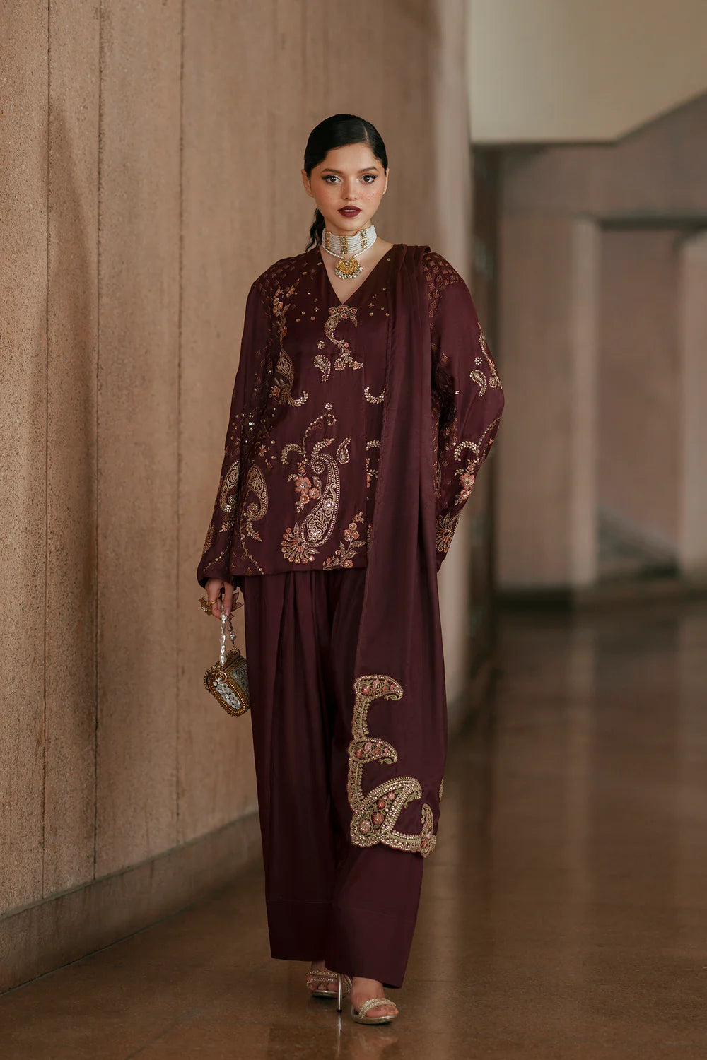 EMBROIDERED SUIT