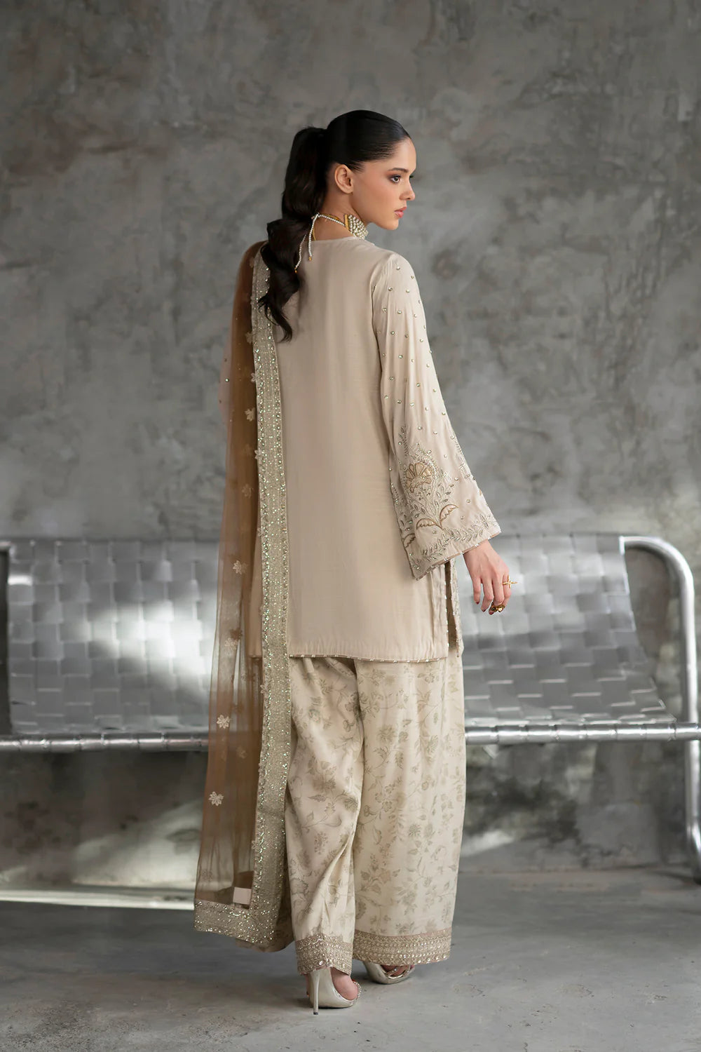 EMBROIDERED SUIT