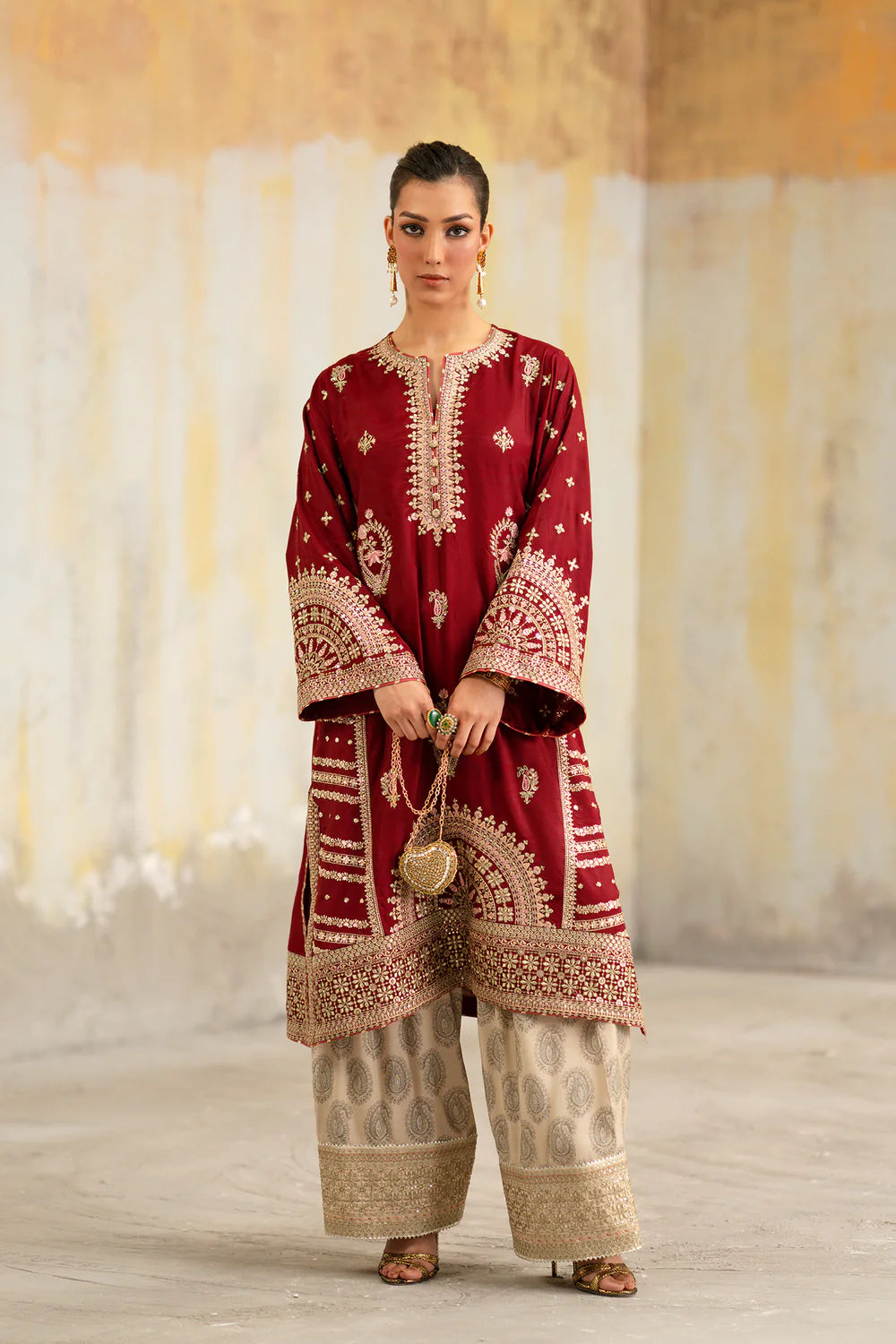 EMBROIDERED SUIT