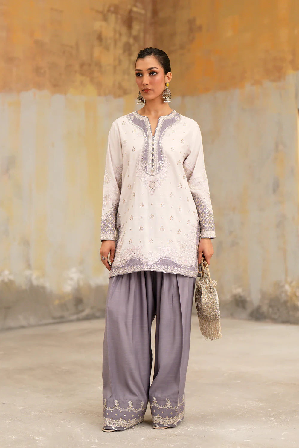 EMBROIDERED SUIT
