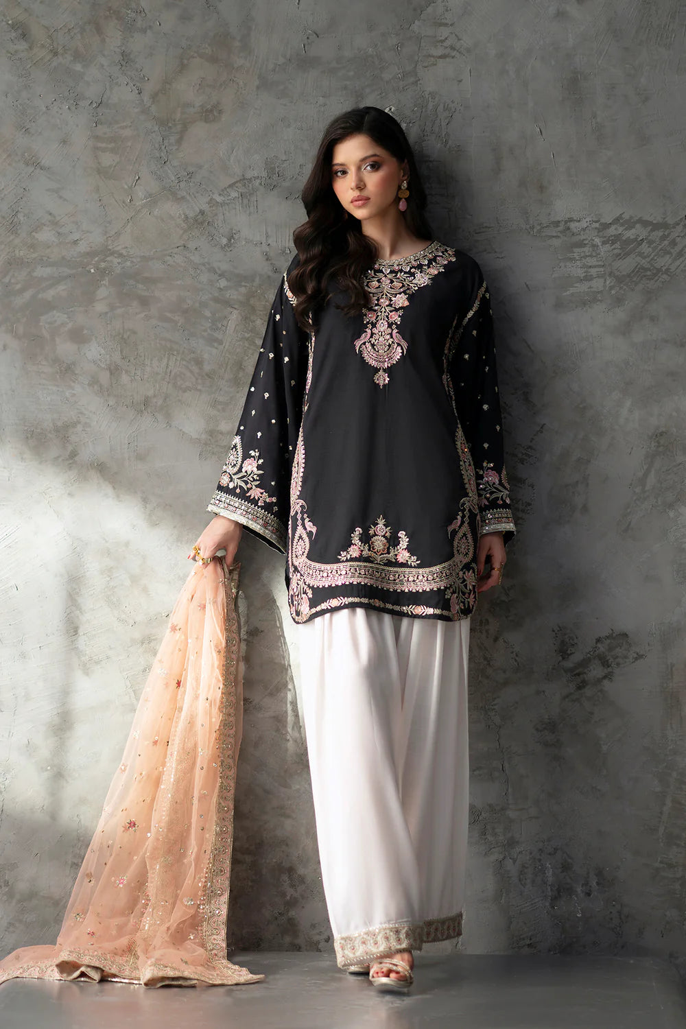EMBROIDERED SUIT