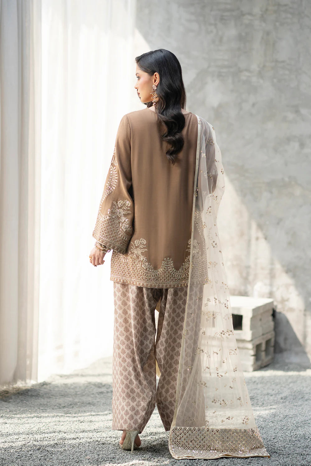 EMBROIDERED SUIT
