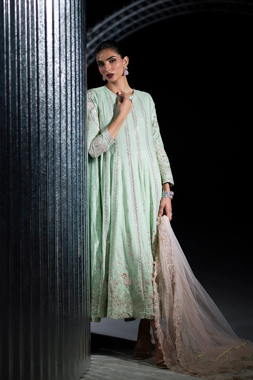 EMBROIDERED SUIT