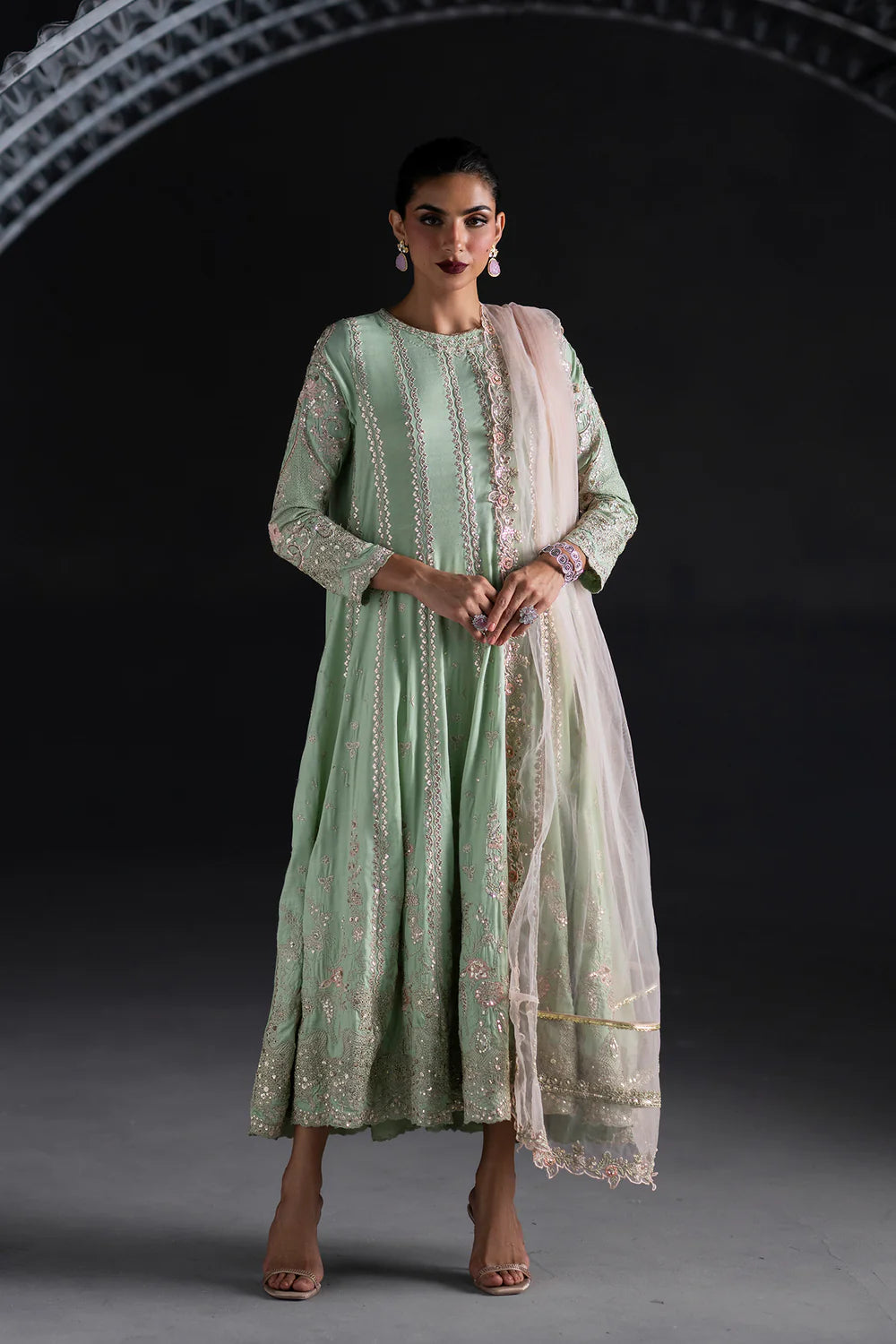 EMBROIDERED SUIT