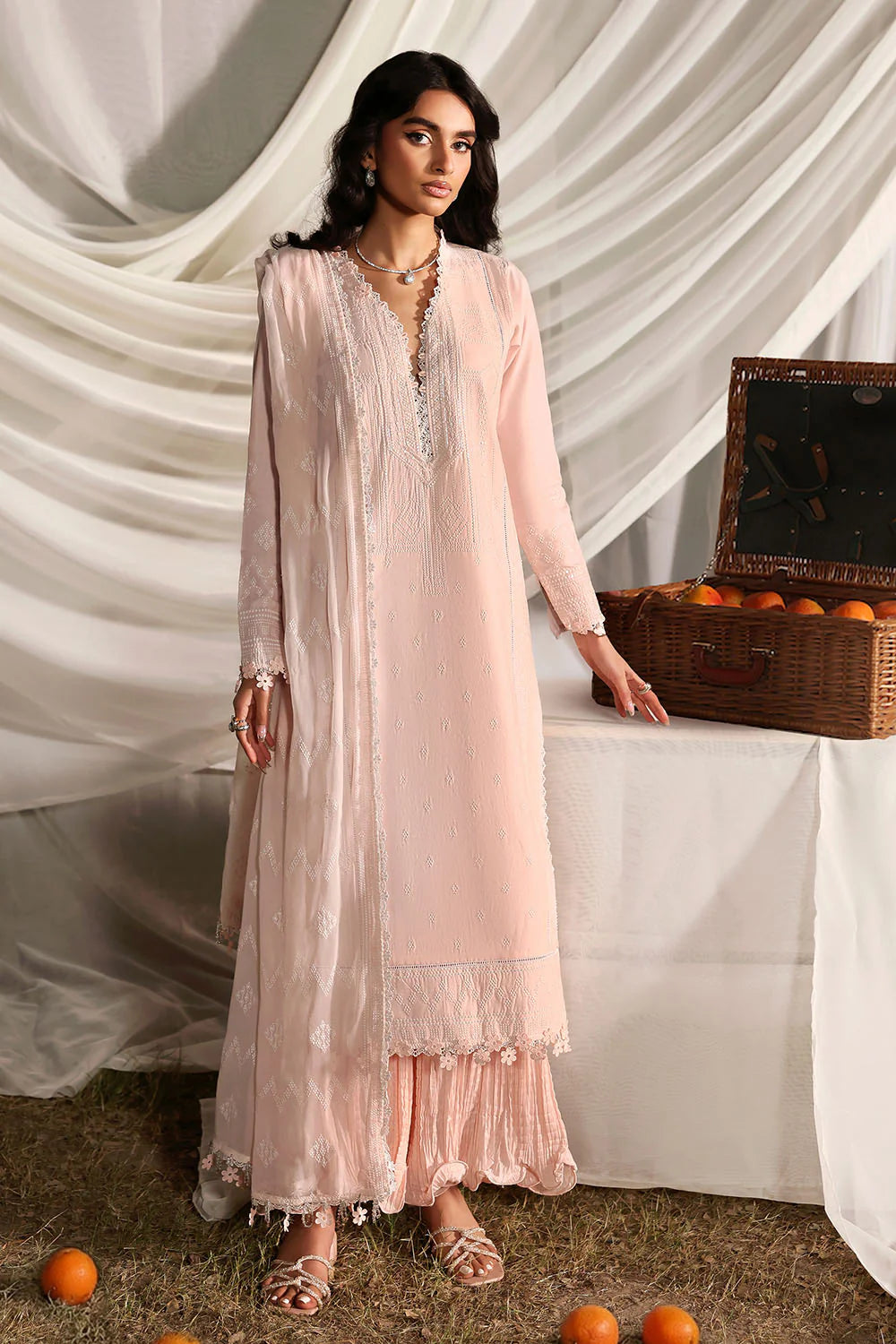 3 Piece Embroidered Lawn Suit With Embroidered Chiffon Dupatta KD-62002