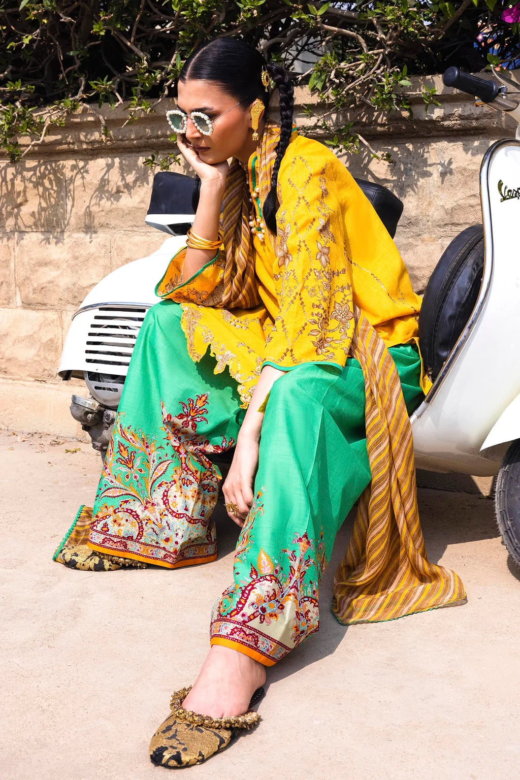 Unstitched 3 Piece Lawn Suit