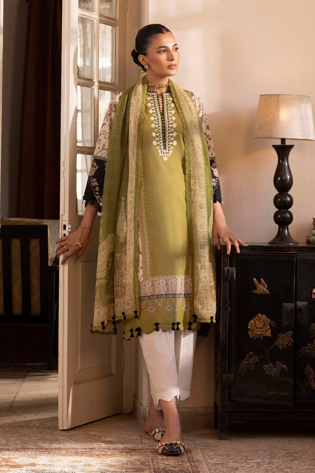 Unstitched 2 Piece Lawn Suit