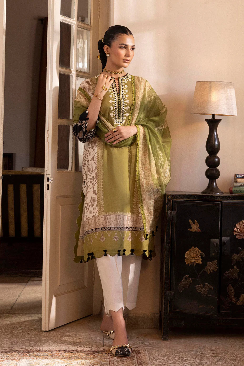 Unstitched 2 Piece Lawn Suit