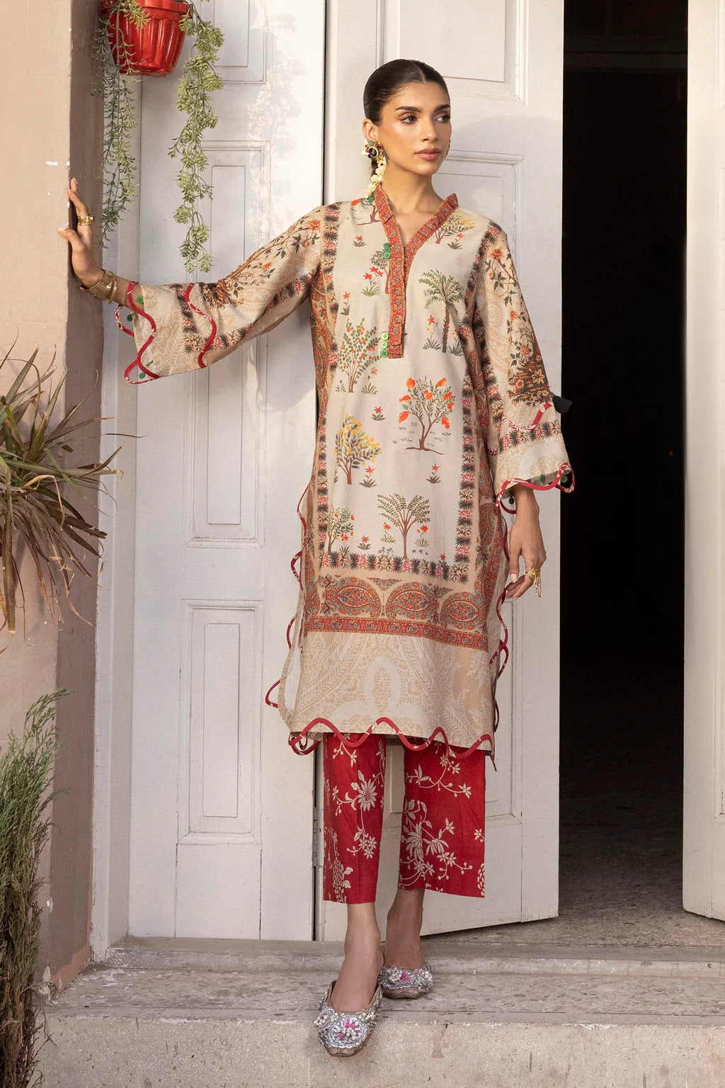Unstitched 2 Piece Lawn Suit