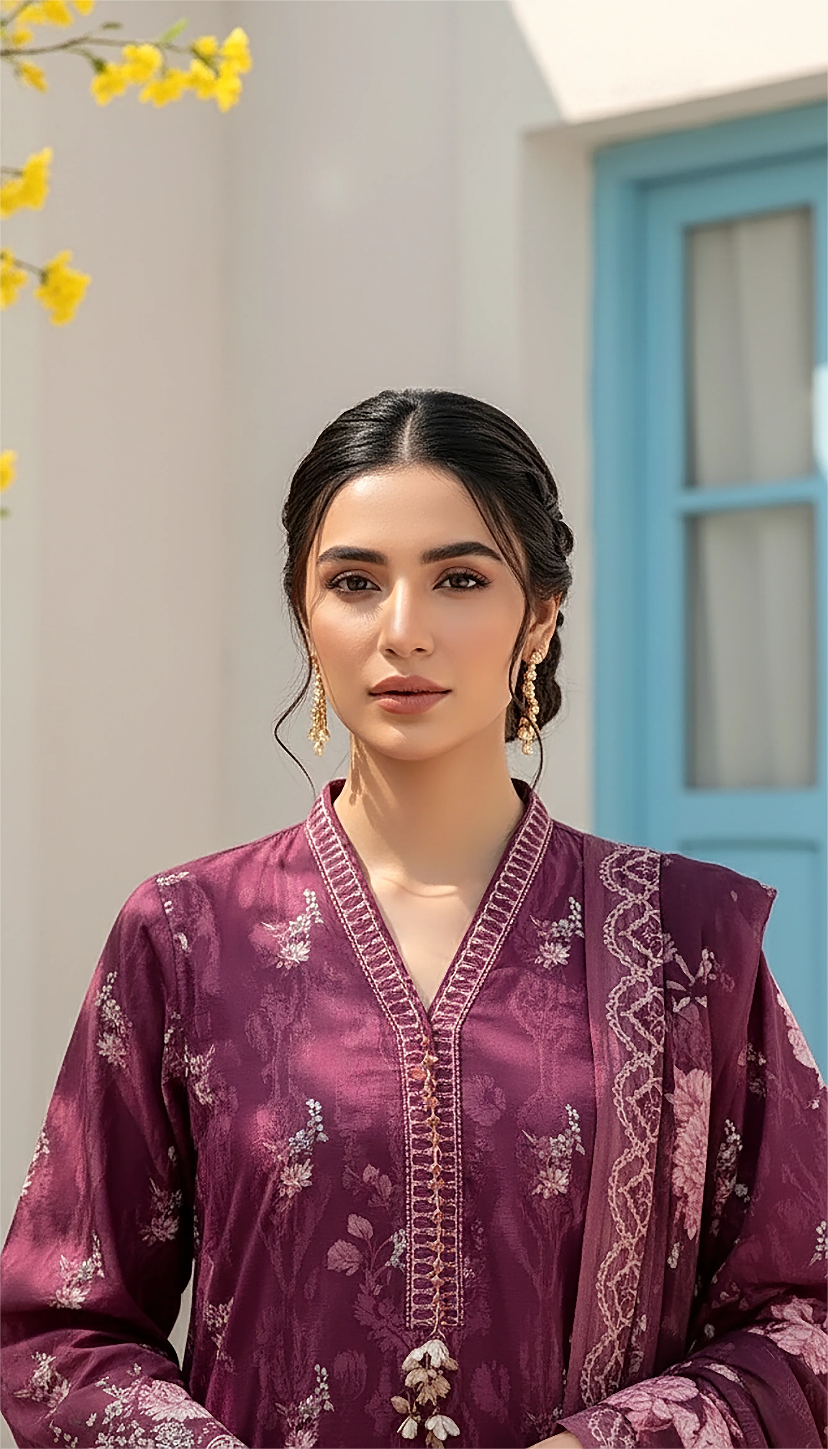 03 PIECE UNSTITCHED PRINTED LAWN