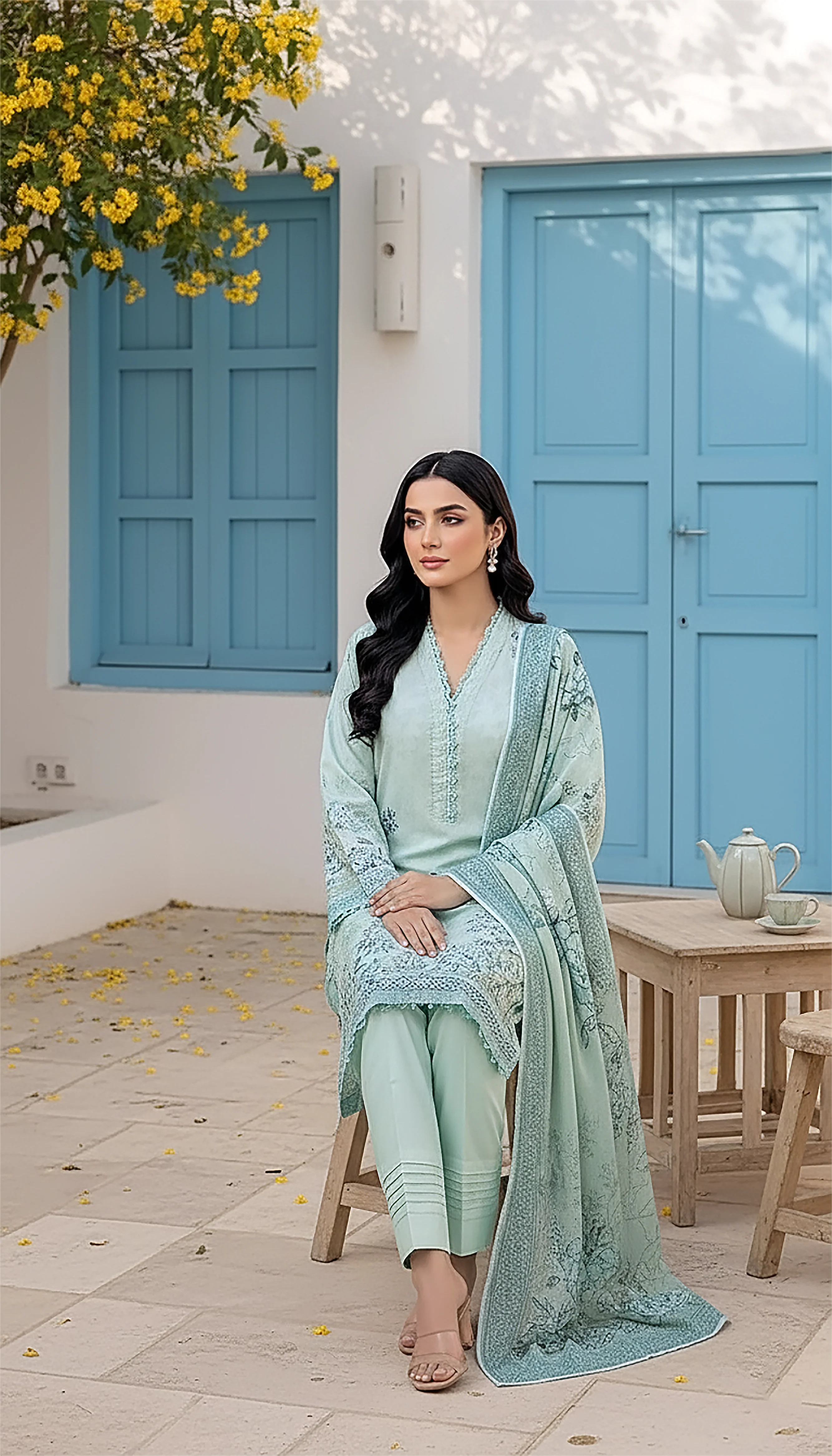 03 PIECE UNSTITCHED PRINTED LAWN