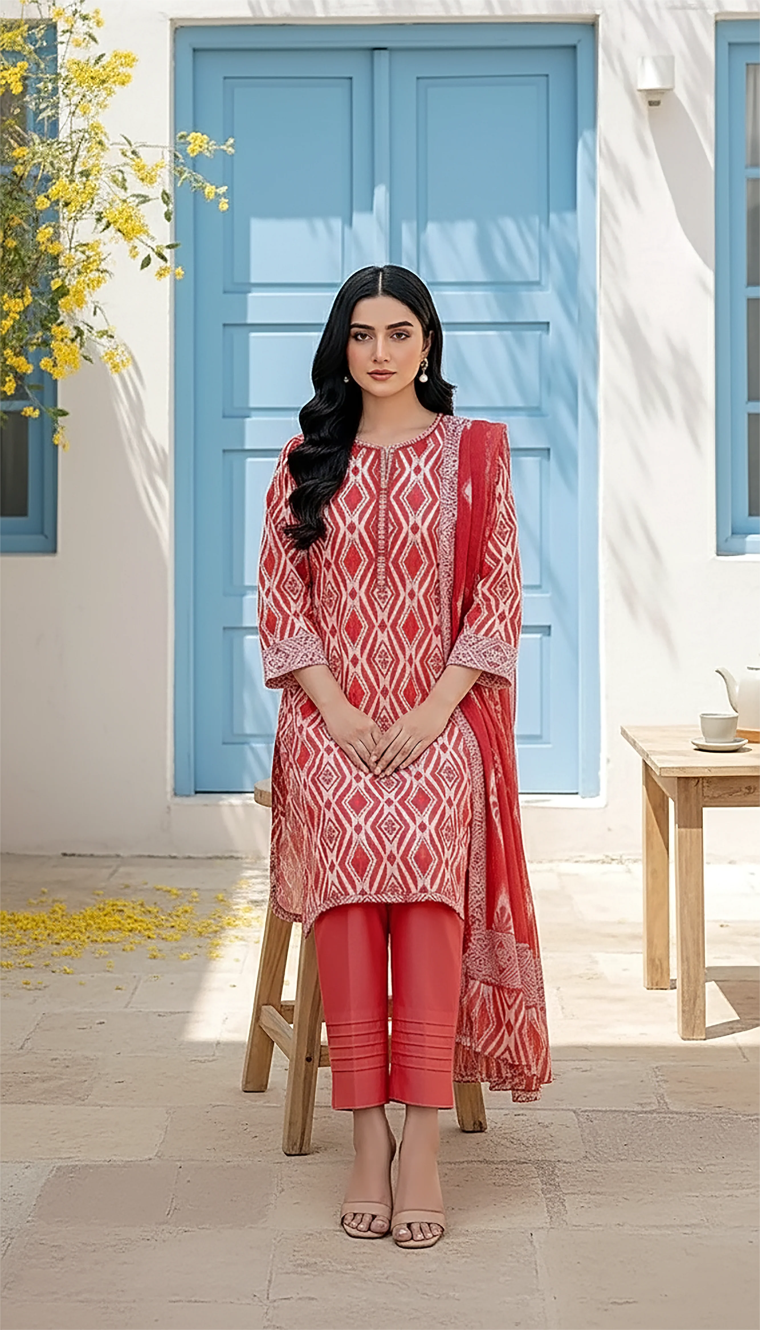03 PIECE UNSTITCHED PRINTED LAWN